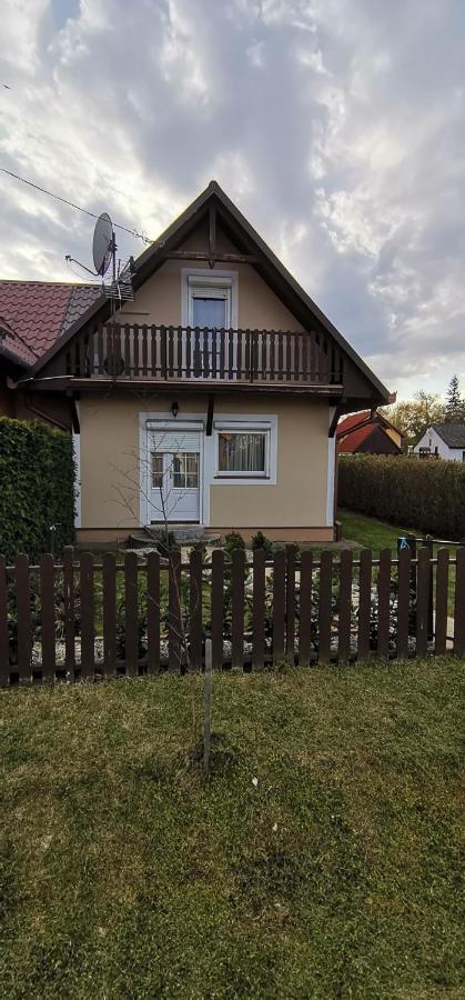 Willa Kotnyek Nyaralo Balatonkeresztúr Zewnętrze zdjęcie